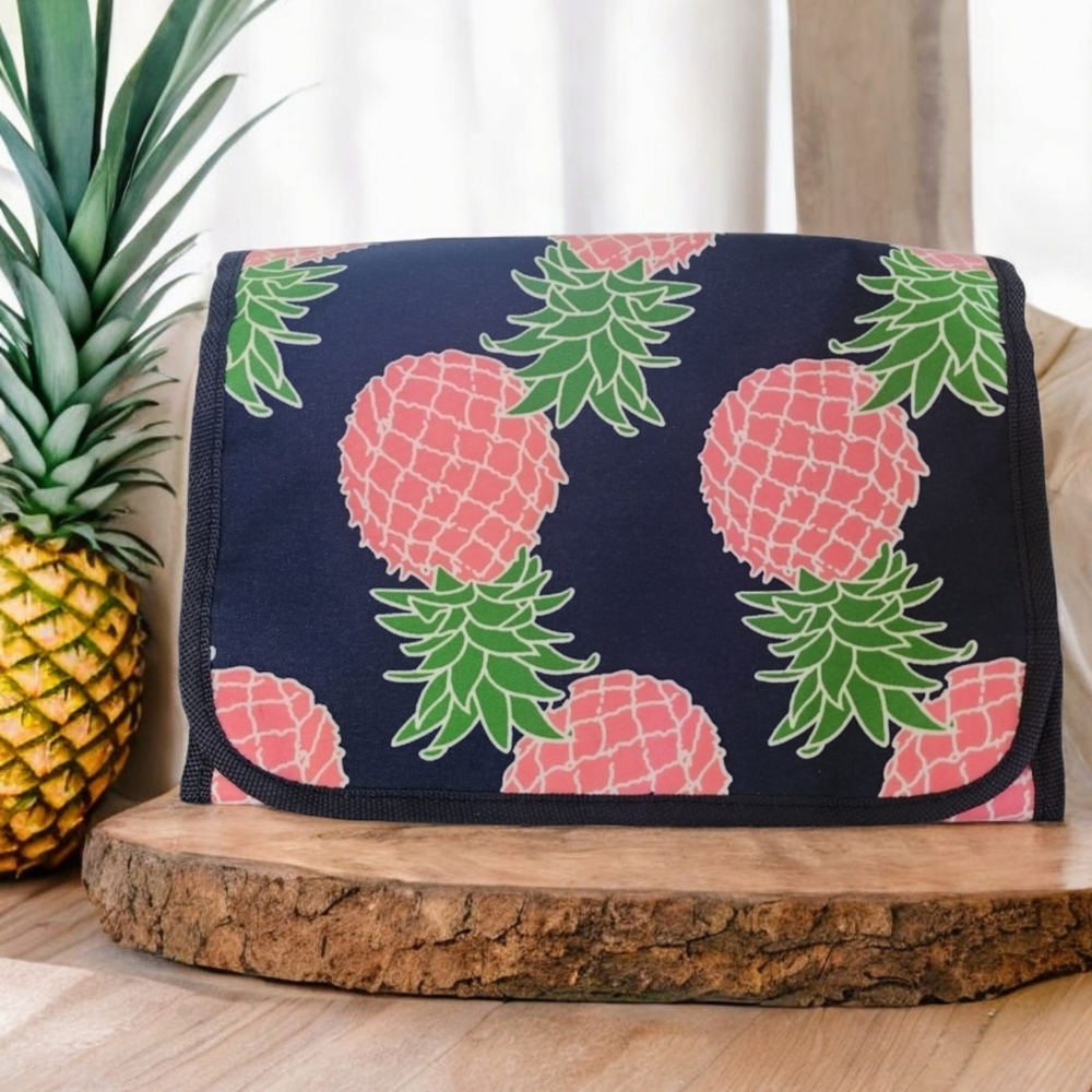 Simply Southern Pink Pineapple Hanging Toiletry Bag